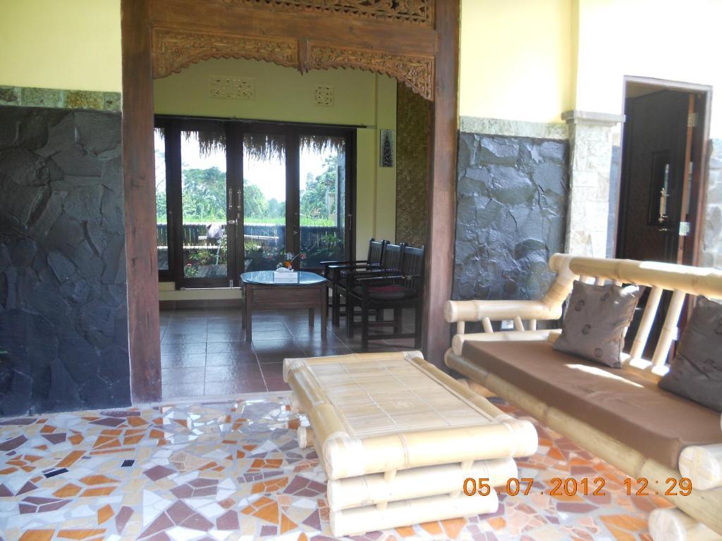 Villa Jasmine B&B อูบุด ภายนอก รูปภาพ