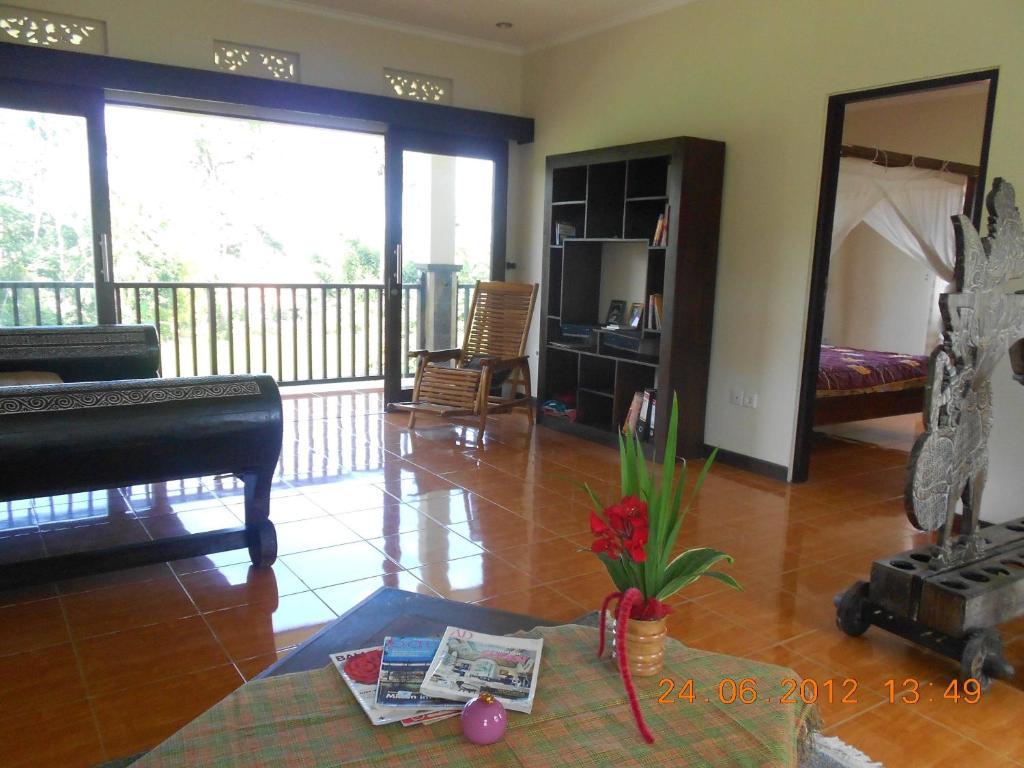 Villa Jasmine B&B อูบุด ภายนอก รูปภาพ